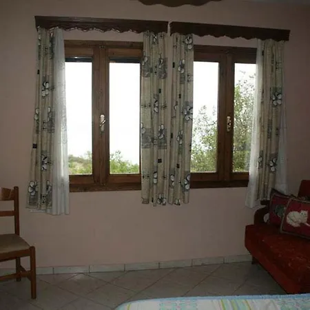 Mitsiopoulou 3*